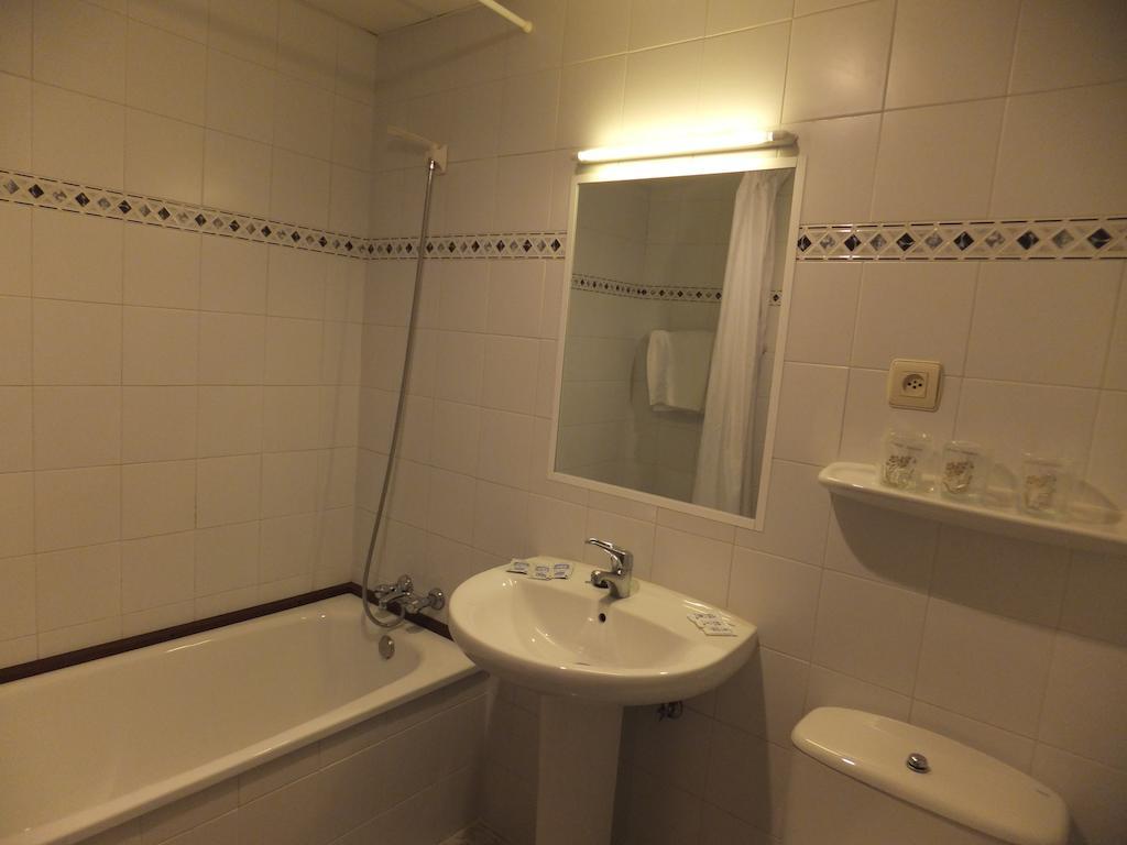 Hotel Canal Unquera Phòng bức ảnh