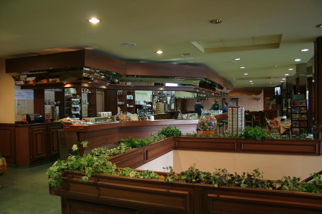 Hotel Canal Unquera Ngoại thất bức ảnh